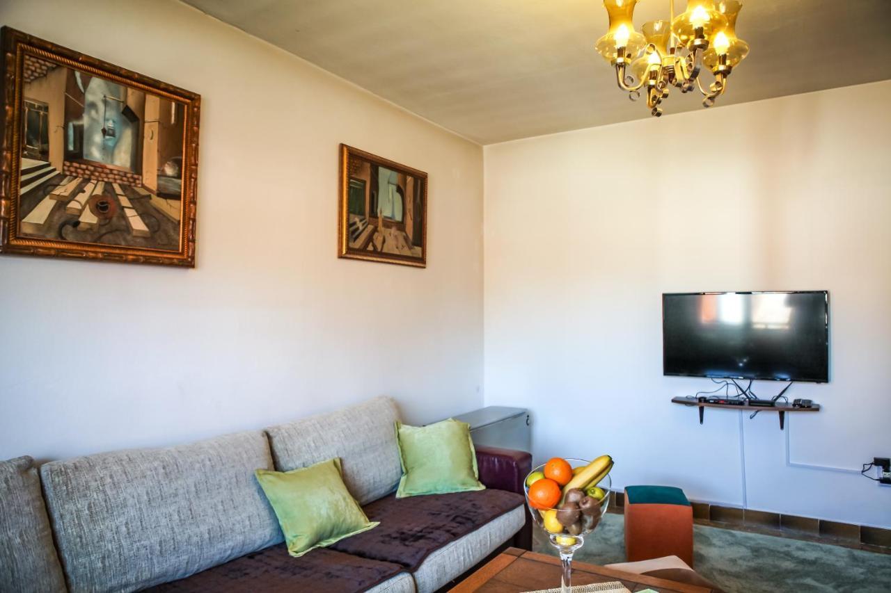 Apartment Dejan Cetinje Eksteriør billede